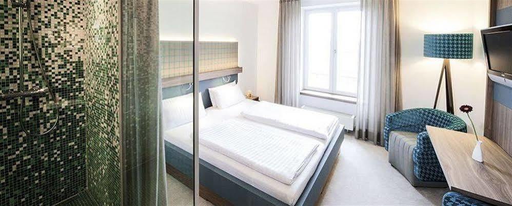 Bornmuehle Hotell Groß Nemerow Eksteriør bilde
